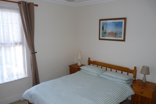 Double bedroom in Victorian house no. 15