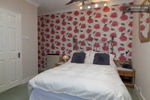 Large Pink Room